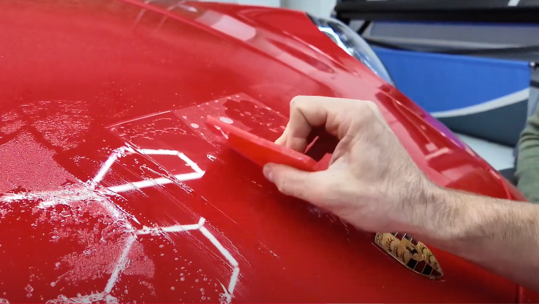 Lesson 13 - How to squeegee