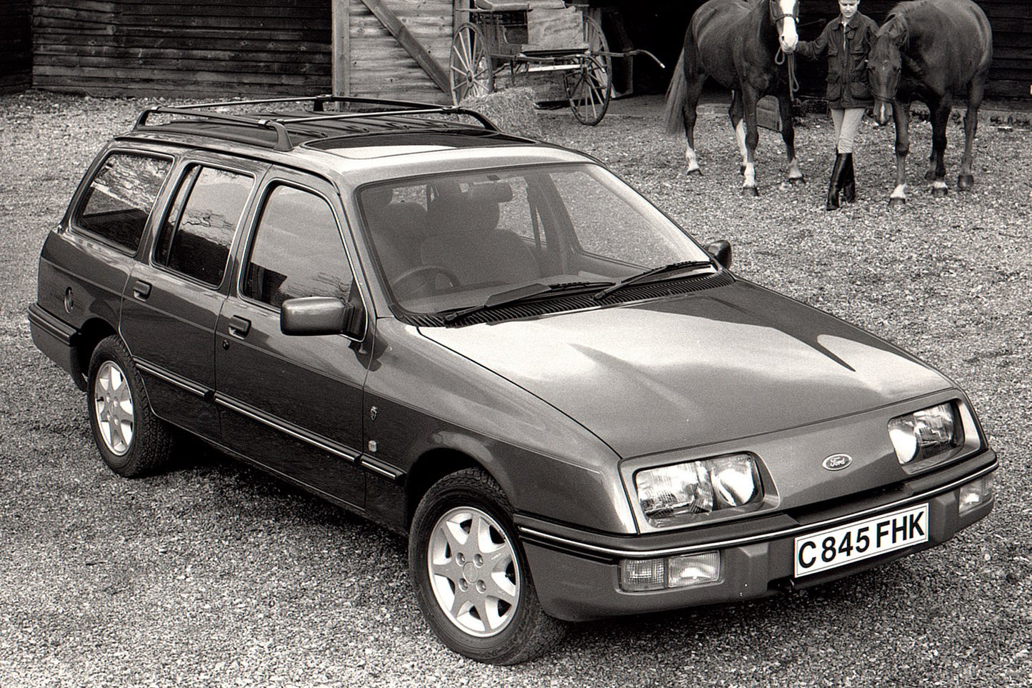 Ford Sierra Estate (1982 - 1993) Front End PPF Kit