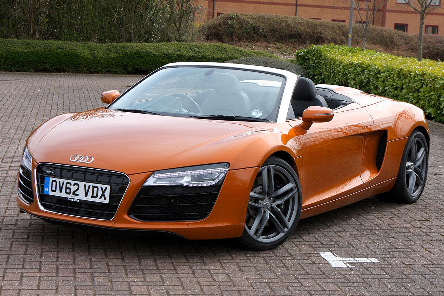 Audi R8 Spyder (2010 - 2014) Front End PPF Kit