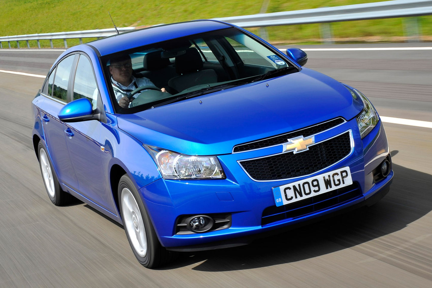 Chevrolet Cruze (2009 - 2011) Front End PPF Kit