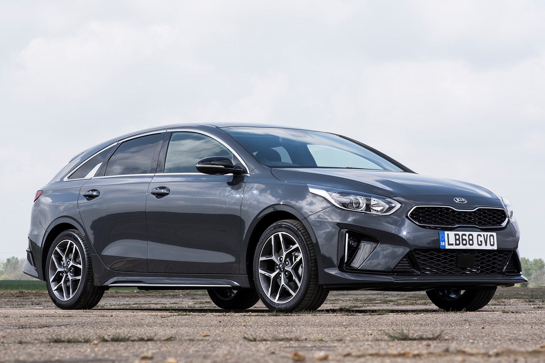 Kia ProCeed Shooting Brake (2019 onwards) Front End PPF Kit