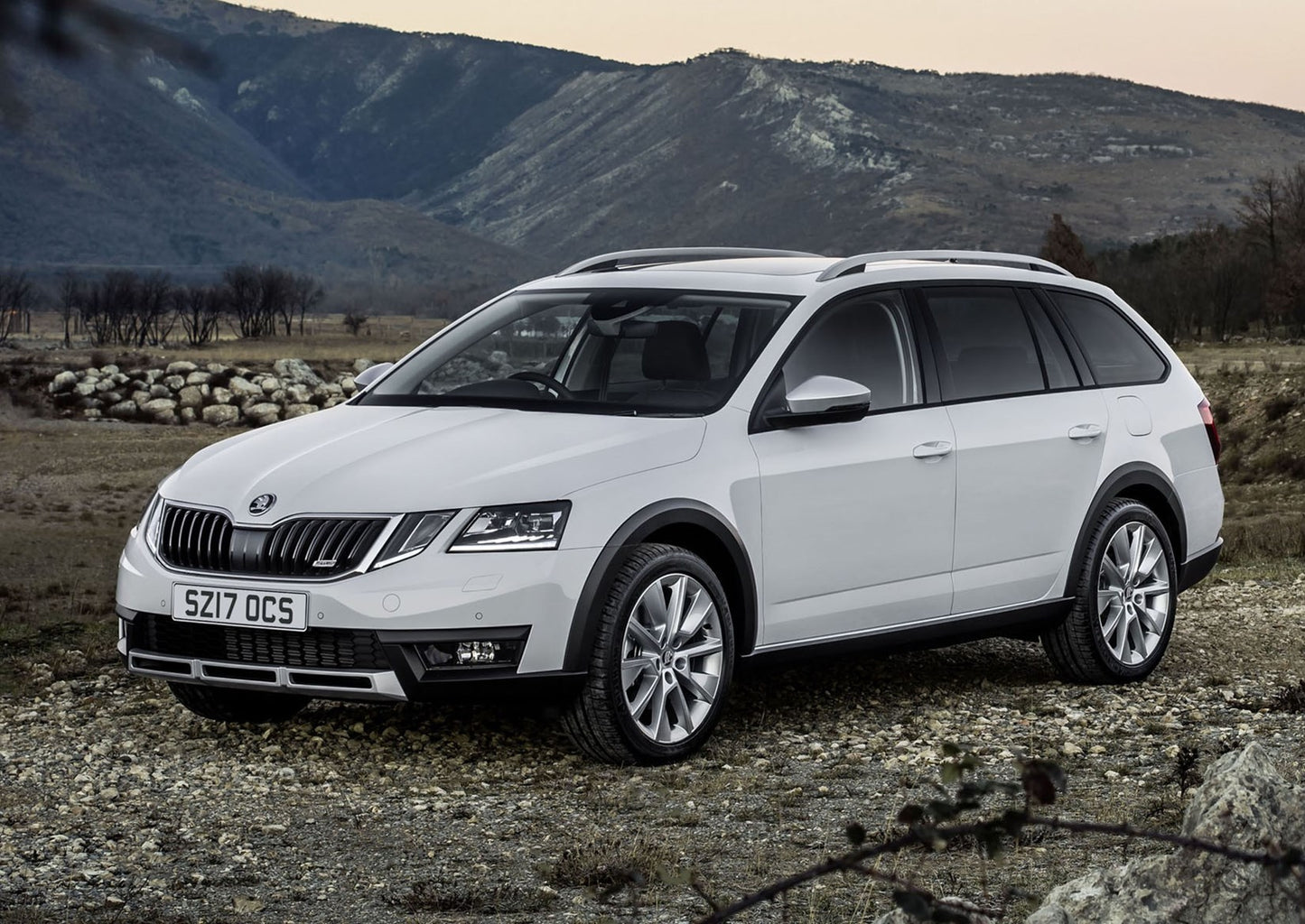 Skoda Octavia Scout (2014 - 2020) Front End PPF Kit