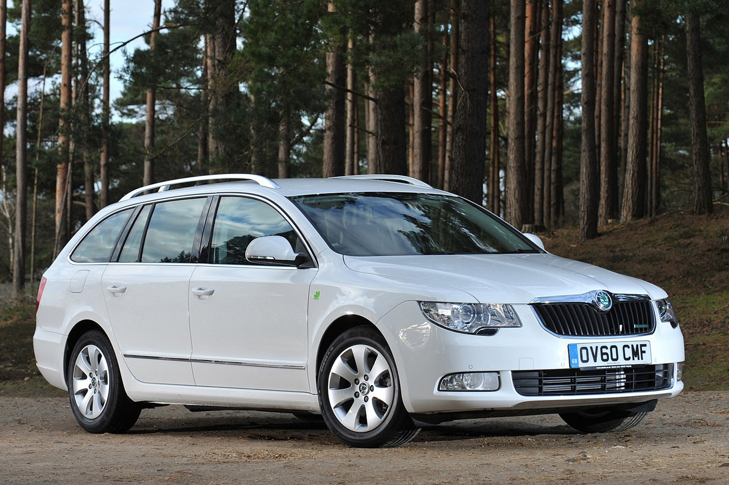 Skoda Superb Estate (2010 - 2015) Front End PPF Kit