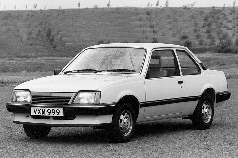 Vauxhall Cavalier Saloon (1981 - 1989) Front End PPF Kit