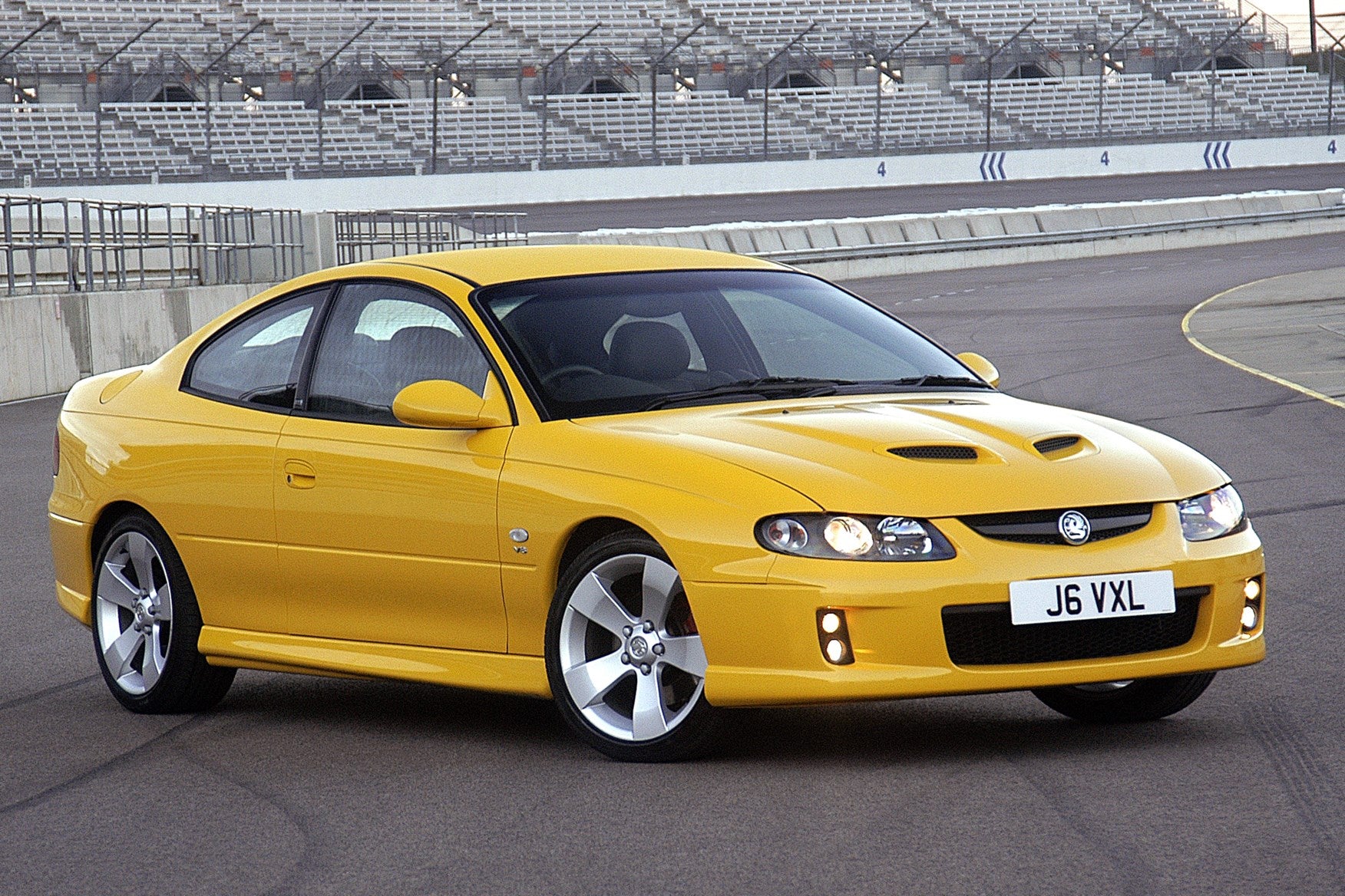 Vauxhall Monaro (2004 - 2006) Front End PPF Kit